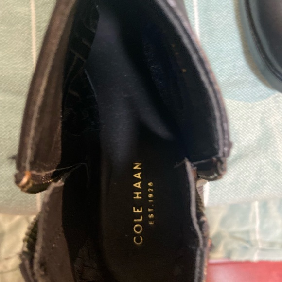 Cold Haan Hayes Ankle Bootie - Picture 8 of 12